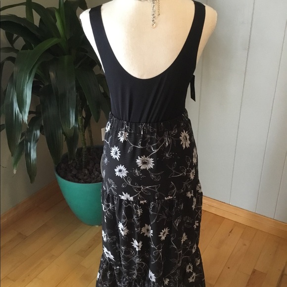 Peasant style skirt lined to knees sheer b… - Picture 4 of 7